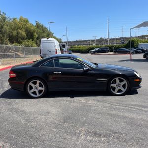 MERCEDES-BENZ SL - 10