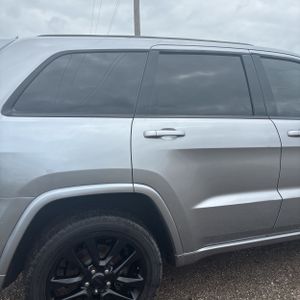 JEEP GRAND CHEROKEE ALTITUDE - 9