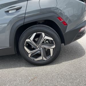 2024 Hyundai TUCSON SEL thumbnail 18