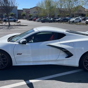 CHEVROLET CORVETTE STINGRAY - 4