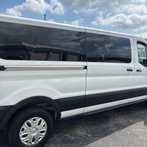 FORD TRANSIT-350 PASSENGER V. XLT - 9