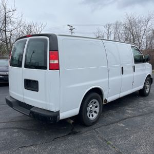 CHEVROLET EXPRESS - 8