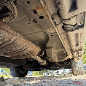 2010 FORD ESCAPE LIMITED 照片 26