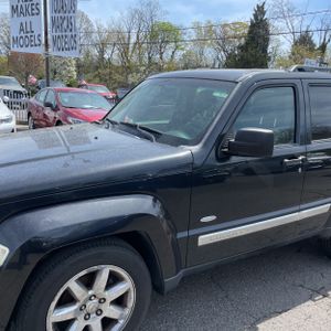 JEEP LIBERTY SPORT - 2