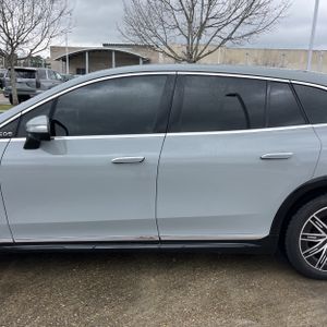 MERCEDES-BENZ EQS - 4