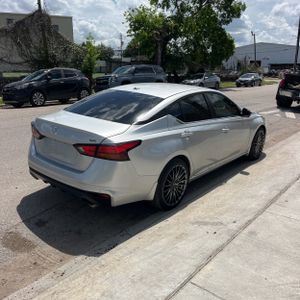 NISSAN ALTIMA 2.5 SR - 6