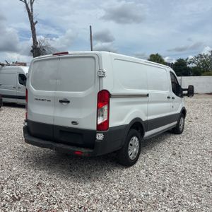 FORD TRANSIT 250 - 8