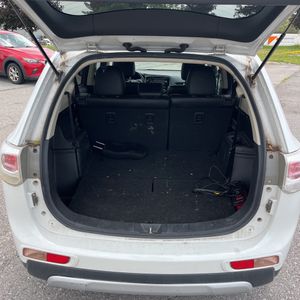 2015 Mitsubishi OUTLANDER SE — миниатюра 42