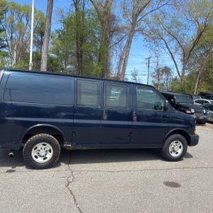 CHEVROLET EXPRESS 3500 - 10