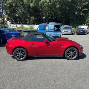 2016 Mazda MX-5 MIATA GRAND TOURING photo 10