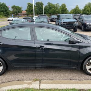 2012 Hyundai ELANTRA GLS — миниатюра 11