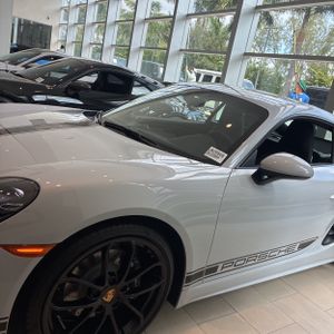 2024 Porsche 718 CAYMAN BASE 照片 2