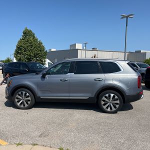 صورة 3 لـ 2020 KIA TELLURIDE S