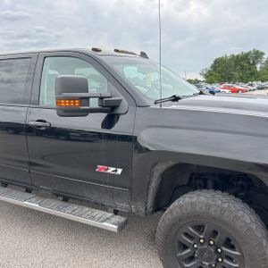 2016 Chevrolet SILVERADO 2500 LT — миниатюра 13