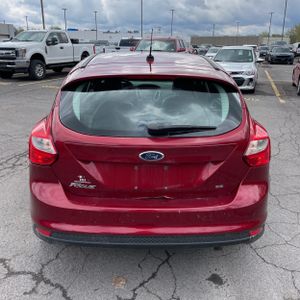 FORD FOCUS SE - 7