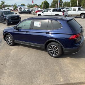 VOLKSWAGEN TIGUAN S - 5