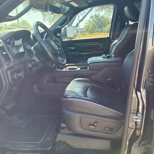 صورة 30 لـ 2021 RAM 3500 LIMITED