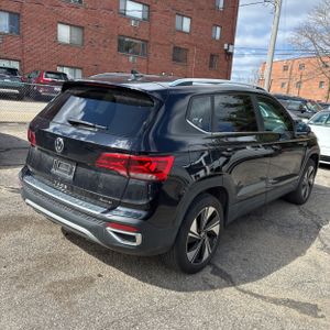 VOLKSWAGEN TAOS SE 4MOTION - 8