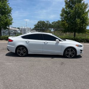 FORD FUSION TITANIUM - 10