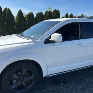 DODGE JOURNEY CROSSROAD - 2