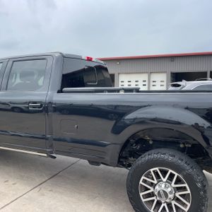 FORD F-350 SUPER DUTY LARIAT - 6