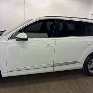 AUDI Q7 2.0T PREMIUM - 4