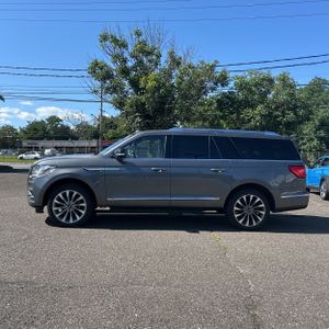 2021 Lincoln NAVIGATOR L RESERVE 照片 3
