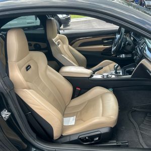 2015 BMW M4 BASE 照片 33