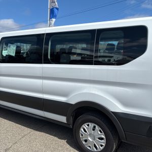 FORD TRANSIT-350 PASSENGER V. XLT - 6
