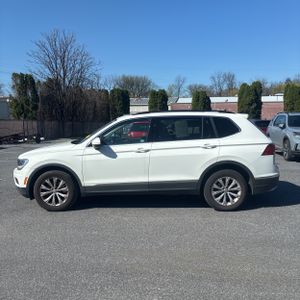 VOLKSWAGEN TIGUAN 2.0T SE 4MOTION - 3