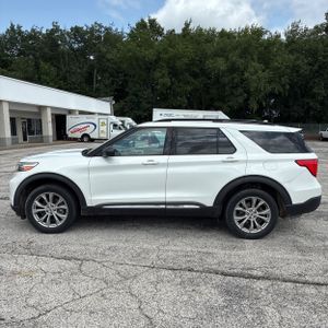 2020 FORD EXPLORER XLT 照片 3