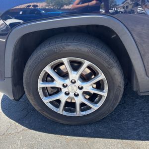 2015 JEEP CHEROKEE LATITUDE — миниатюра 17