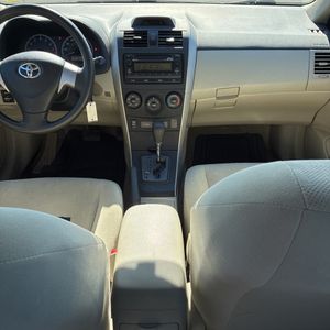صورة 35 لـ 2013 Toyota COROLLA L