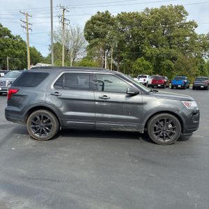 FORD EXPLORER XLT - 10