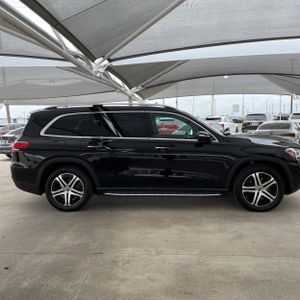 MERCEDES-BENZ GLS - 9