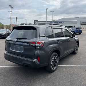 SUBARU FORESTER PREMIUM - 8