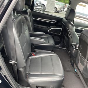 صورة 35 لـ 2020 KIA TELLURIDE S
