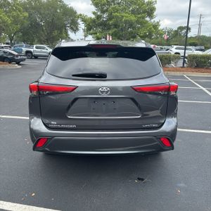 TOYOTA HIGHLANDER - 7