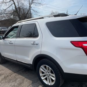 FORD EXPLORER XLT - 6