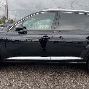AUDI Q7 45 PREMIUM - 4