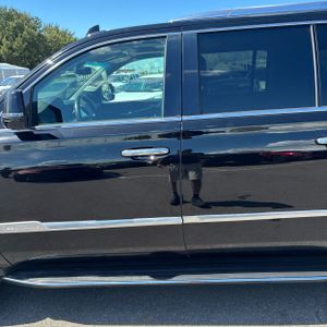 2019 Cadillac ESCALADE ESV LUXURY — фото 4