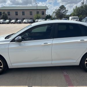 VOLKSWAGEN JETTA SPORT - 4