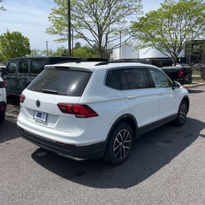 VOLKSWAGEN TIGUAN SE - 8