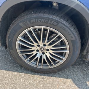 2026 Mercedes-BENZ GLC — миниатюра 17