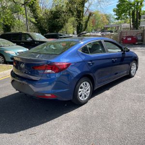 HYUNDAI ELANTRA SE - 8
