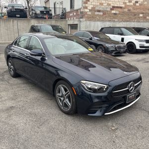 MERCEDES-BENZ E-CLASS - 10