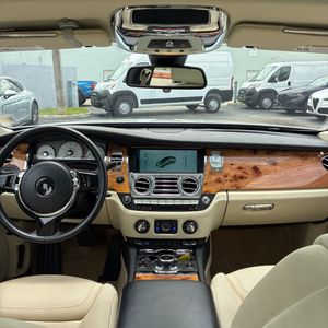 صورة 36 لـ 2015 ROLLS-ROYCE GHOST BASE