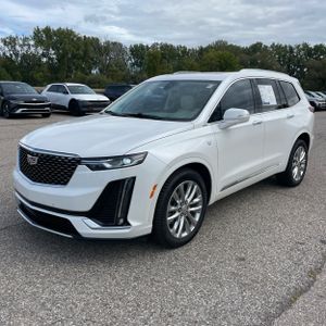 2022 Cadillac XT6