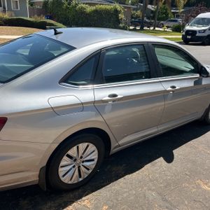 صورة 9 لـ 2020 Volkswagen JETTA S