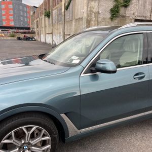 صورة 2 لـ 2023 BMW X7 XDRIVE40I